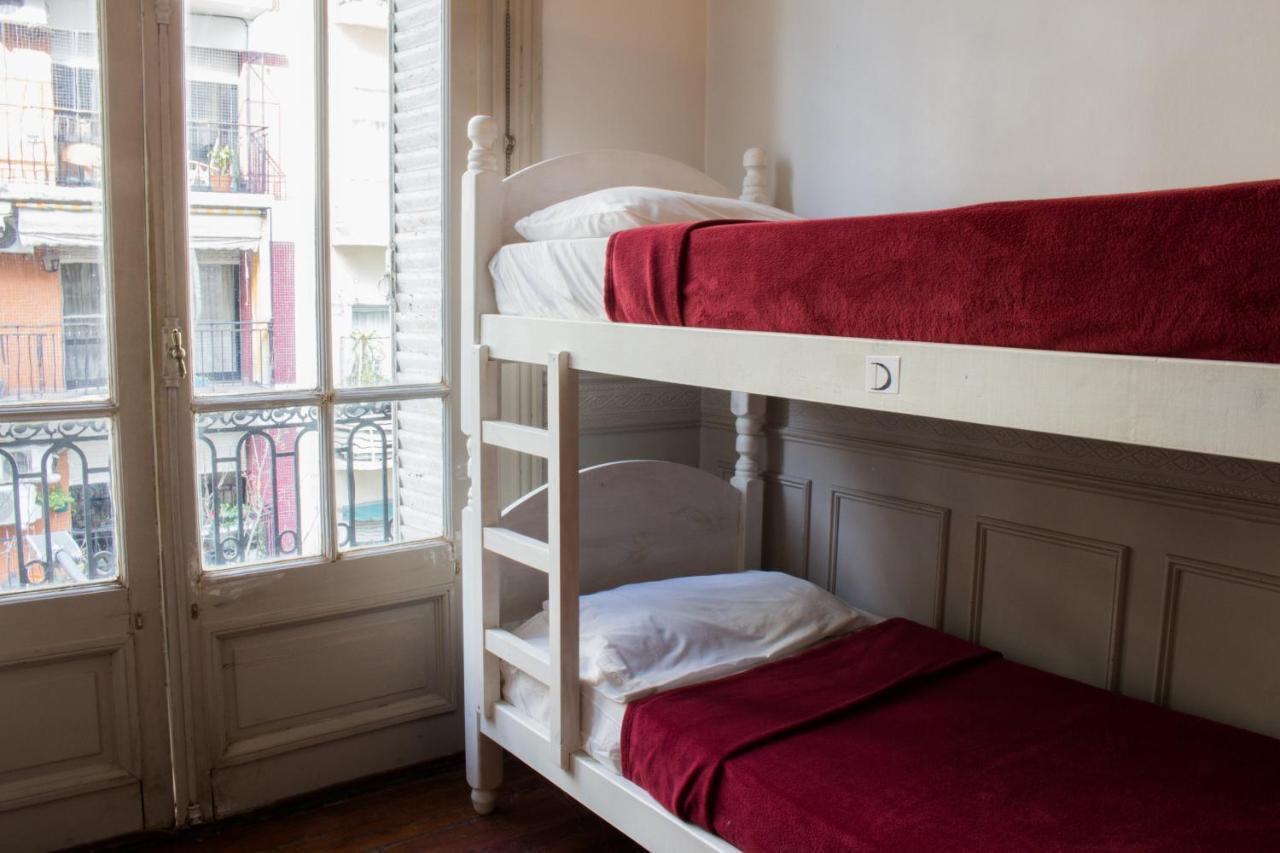 Voyage Recoleta Hostel Буенос Айрес Екстериор снимка