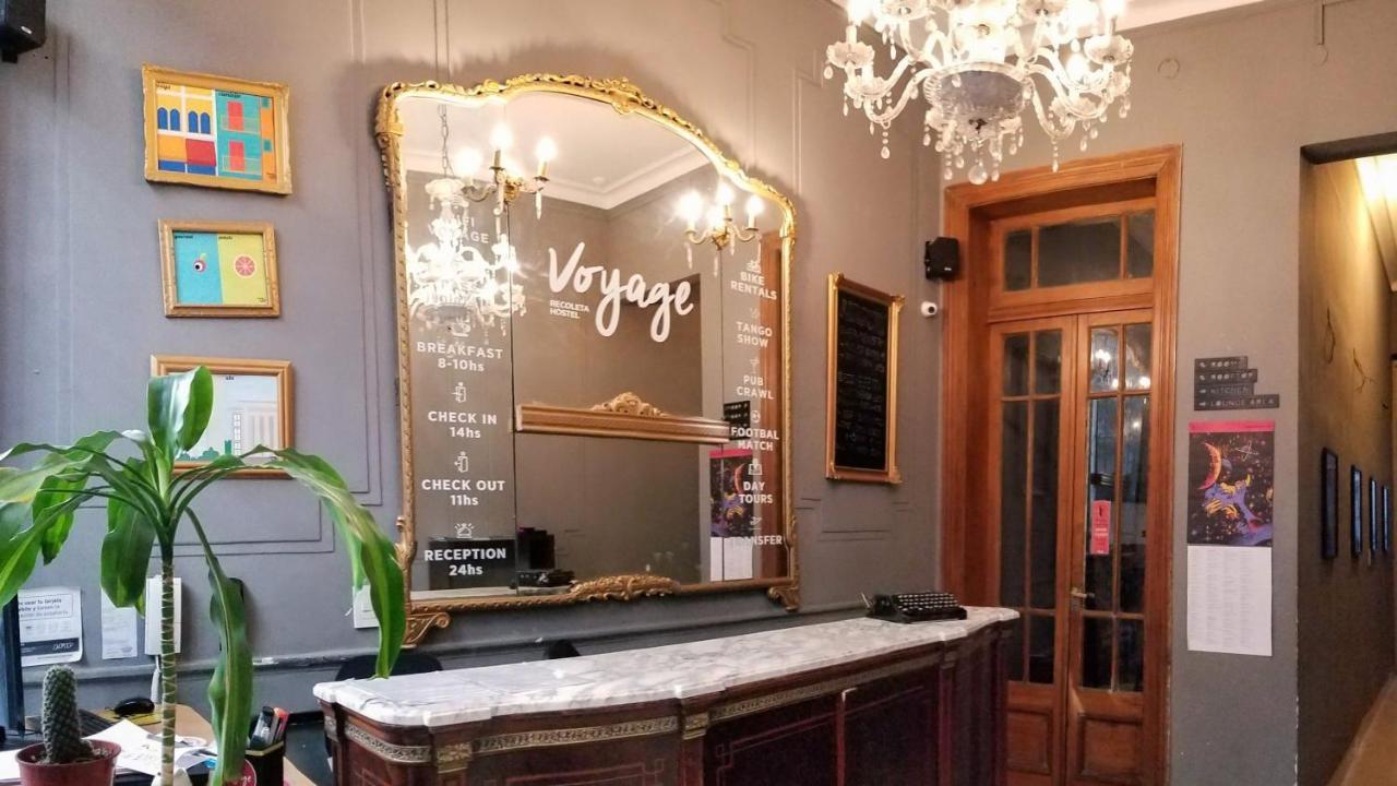 Voyage Recoleta Hostel Буенос Айрес Екстериор снимка